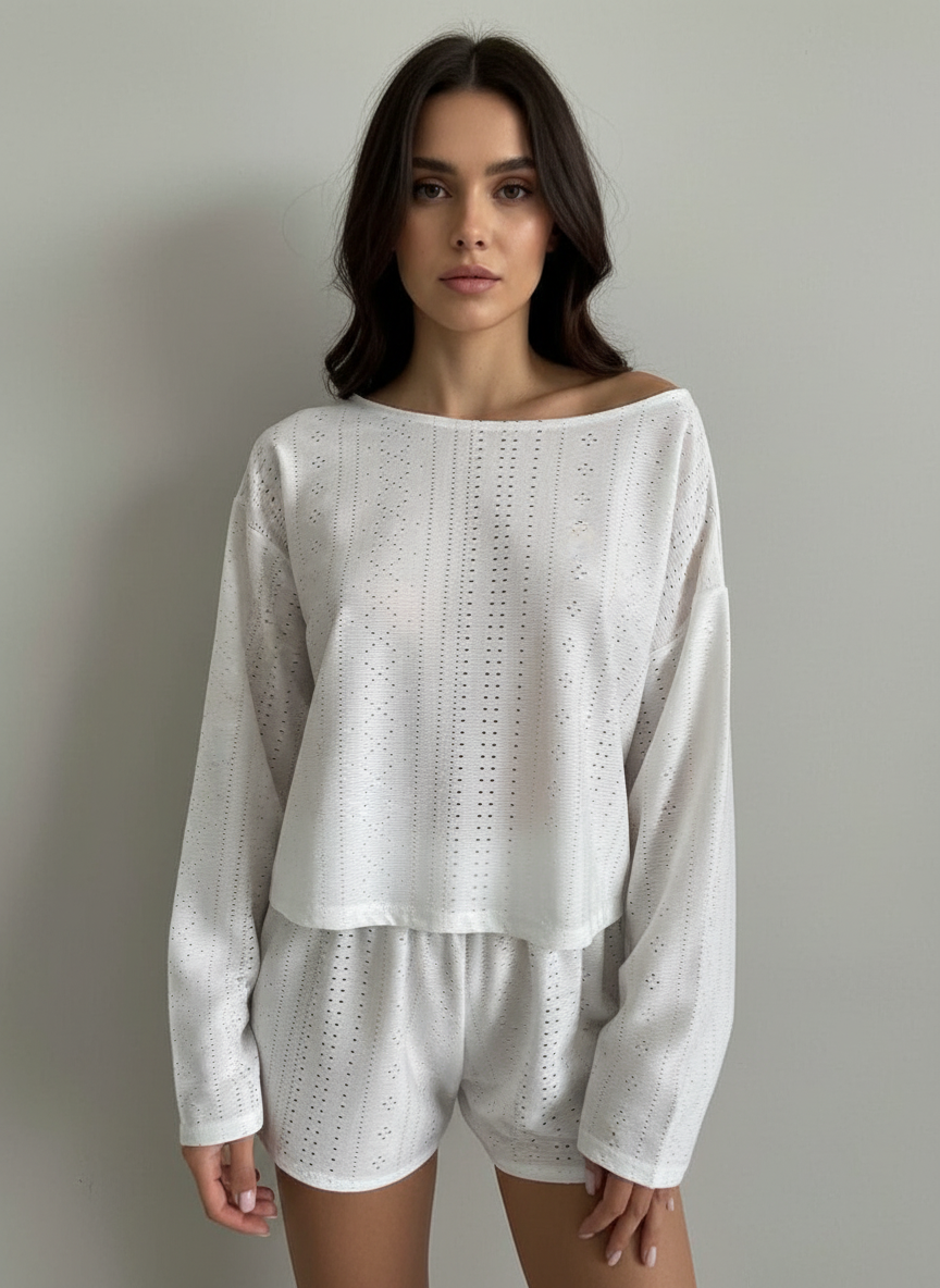 Lekki zestaw (top i szorty)