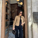 Minimalistyczna Krótka Kurtka