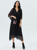 Elegancka sukienka midi z wiązaniem w talii