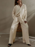 Zestaw Elegancki z Złotym Plisowaniem