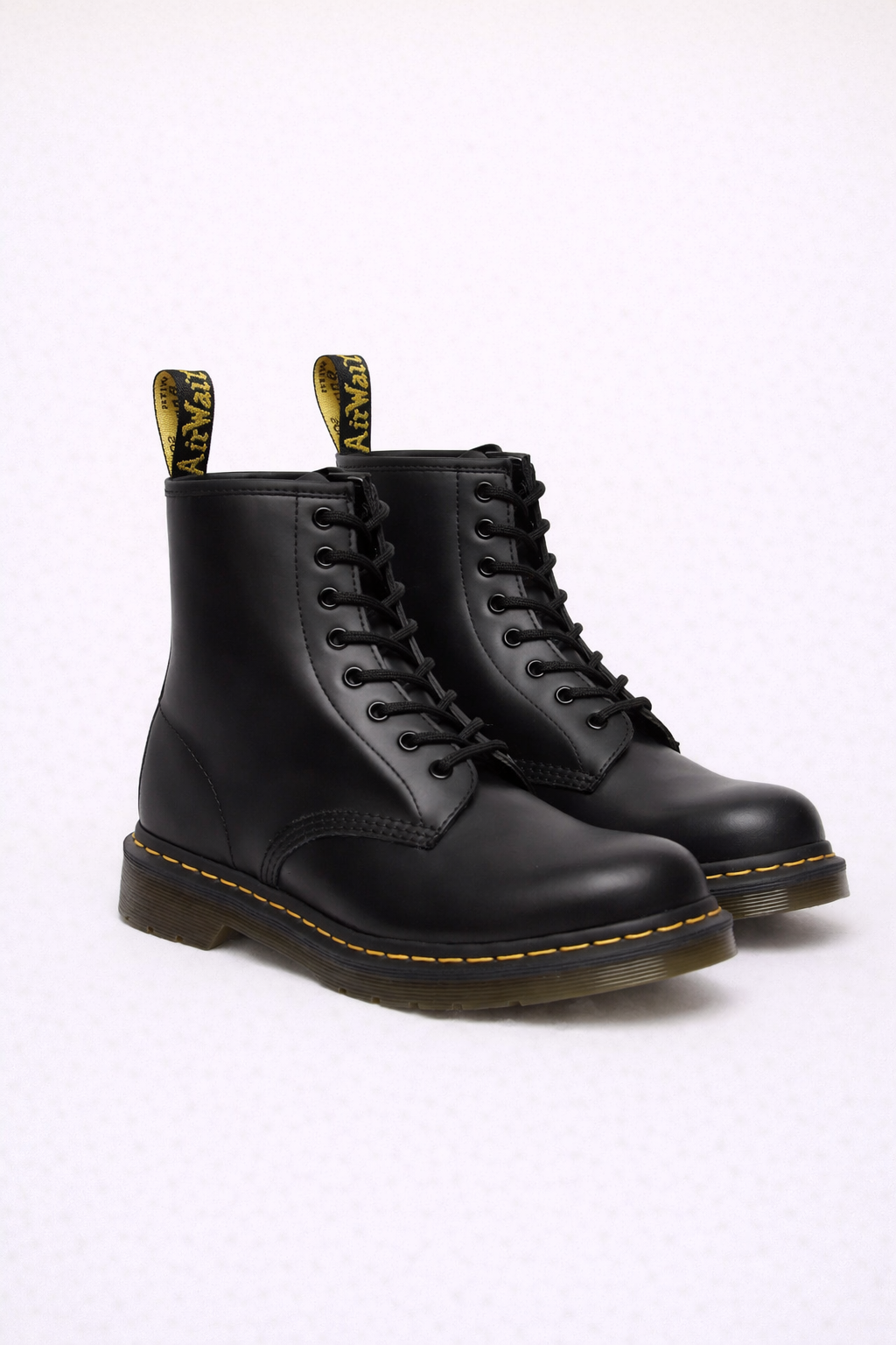 Ikoniczne Botki Sznurowane z Męską Elegancją