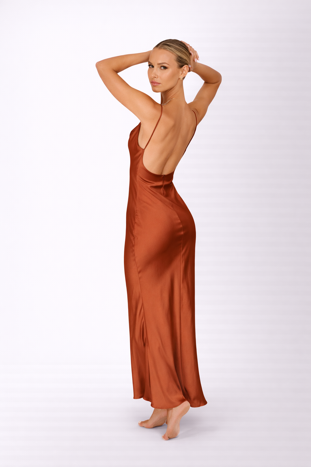 Maxi Sukienka Wieczorowa Satynowa