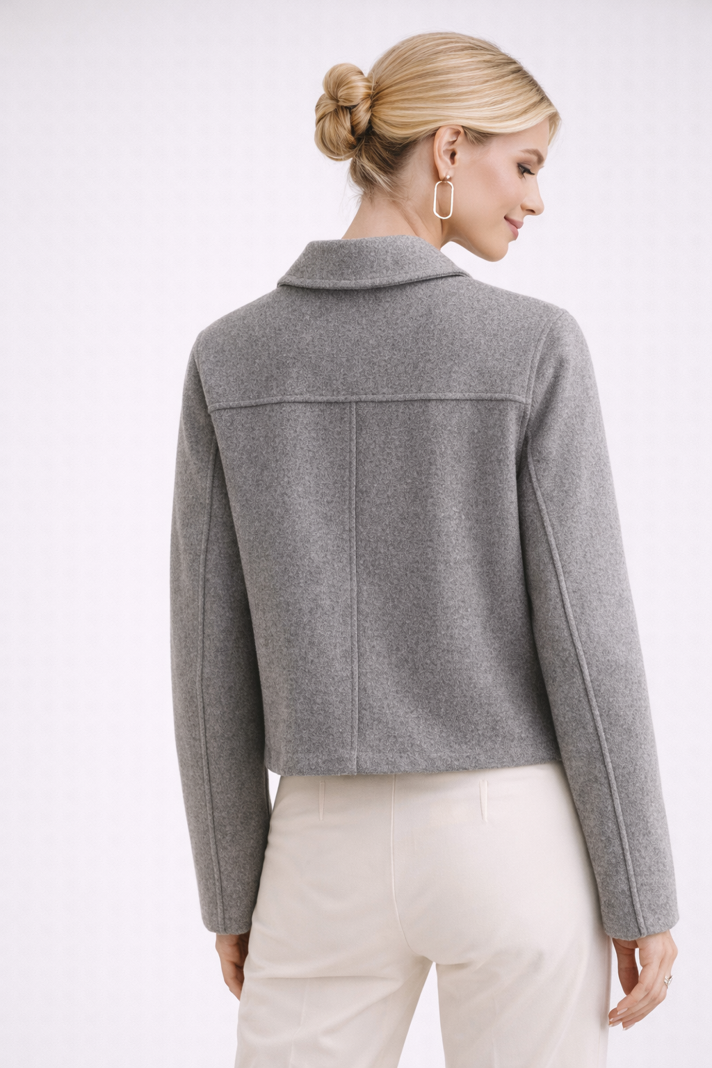 Ponadczasowa Szara Kurtka Przejściowa