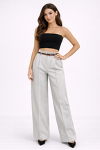 Spodnie z wysokim stanem i prostymi nogawkami