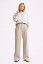 Spodnie o wysokim stanie z szerokimi nogawkami