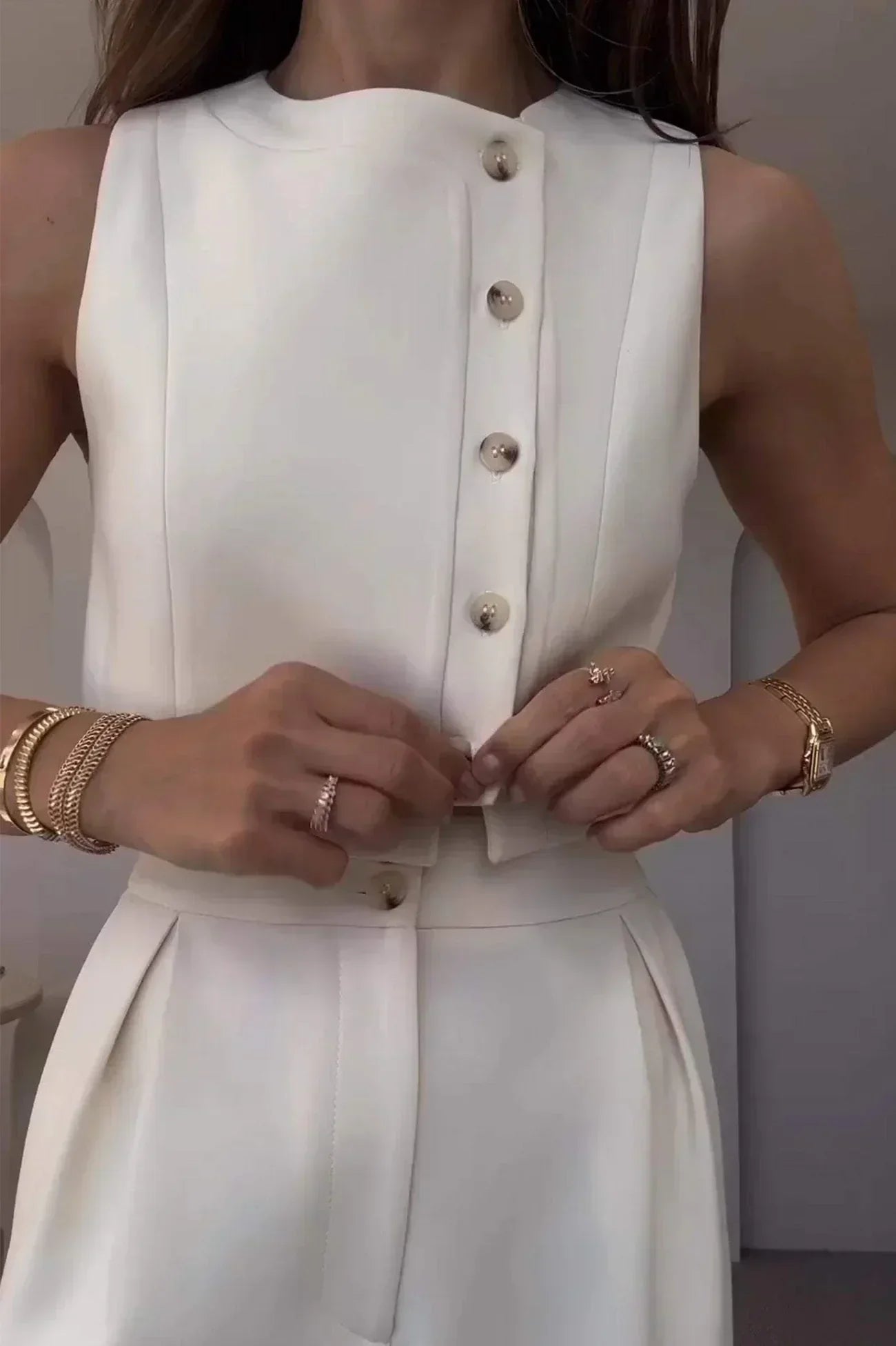 Czysty, Dopasowany Minimalistyczny Zestaw Dwuczęściowy